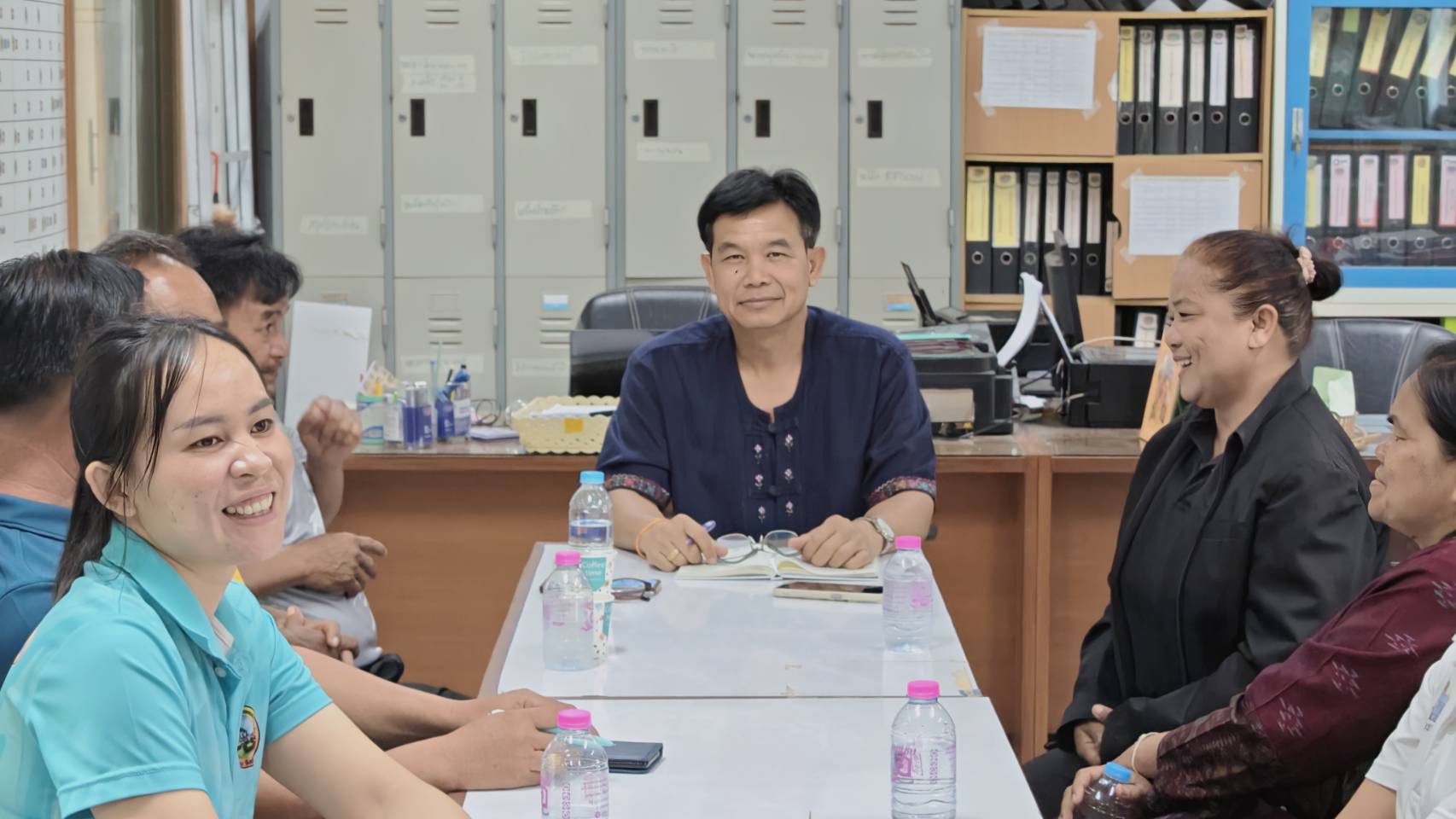 พช.นาดูน จังหวัดมหาสารคาม จัดประชุมคณะกรรมการเครือข่ายหมู่บ้านโครงการแก้ไขปัญหาความยากจน เพื่อคัดเลือกคัดเลือกคณะกรรมการเครือข่ายฯ ระดับอำเภอ