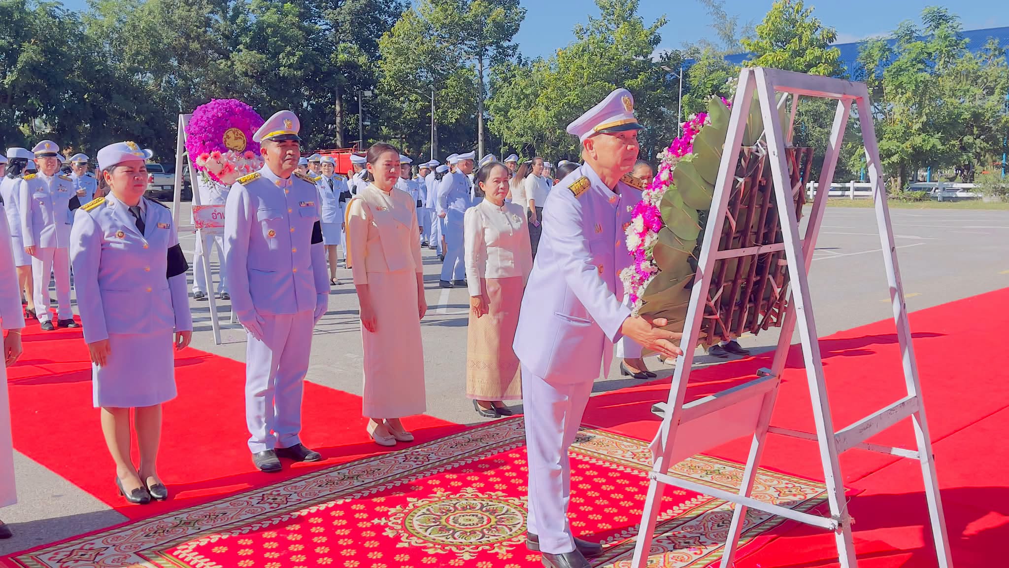 พช.นาดูน จังหวัดมหาสารคาม ร่วมกิจกรรมน้อมรำลึกเนื่องในวันคล้ายวันสวรรคตพระบาทสมเด็จพระจุลจอมเกล้าเจ้าอยู่หัว 23 ตุลาคม 2569 